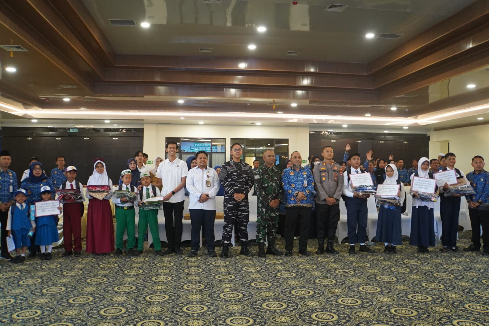 WhatsApp-Image-2025-11-18-at-00.33